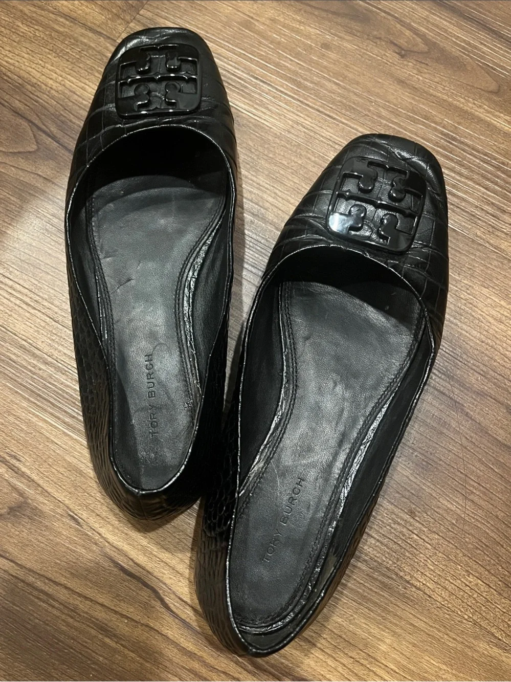Tory Burch Georgia Square-Toe Black Croc-Embossed Logo Ballet Flats